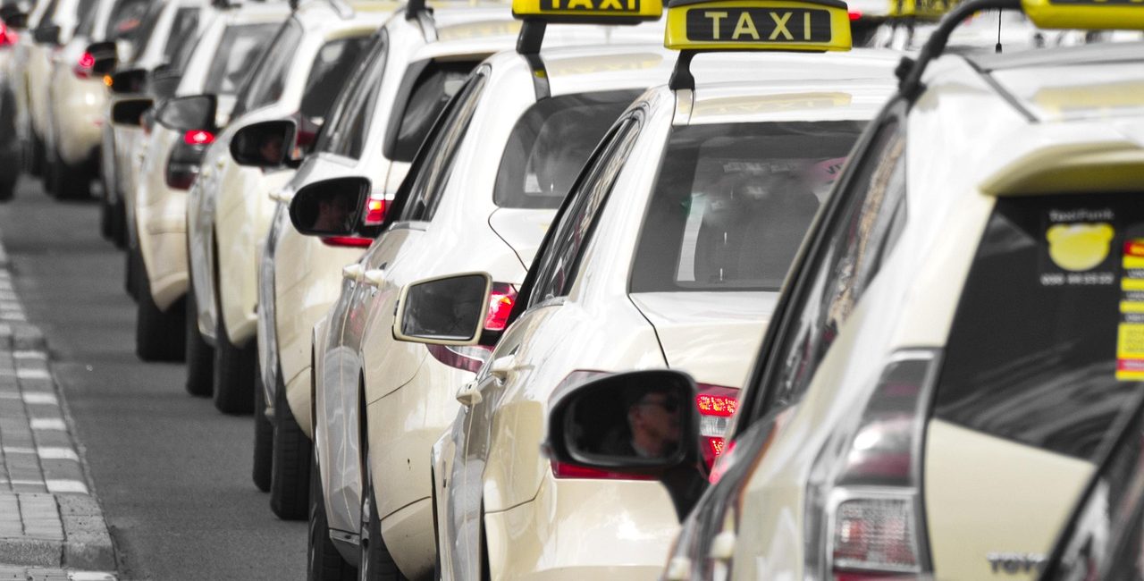 Taxi