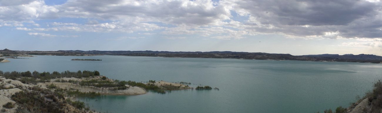 Torremendo Reservoir Lake